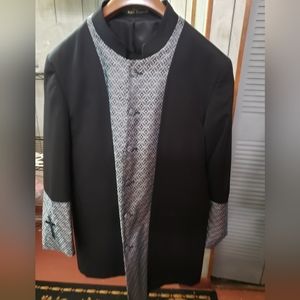 Mans Clergy Suit! Do not Bundle!